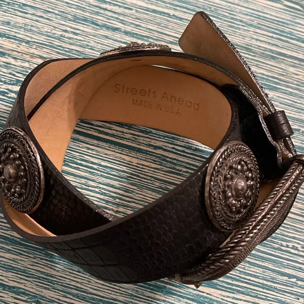 Streets Ahead Vintage Crock Embossed Leather/Aged Silver Medallion Belt